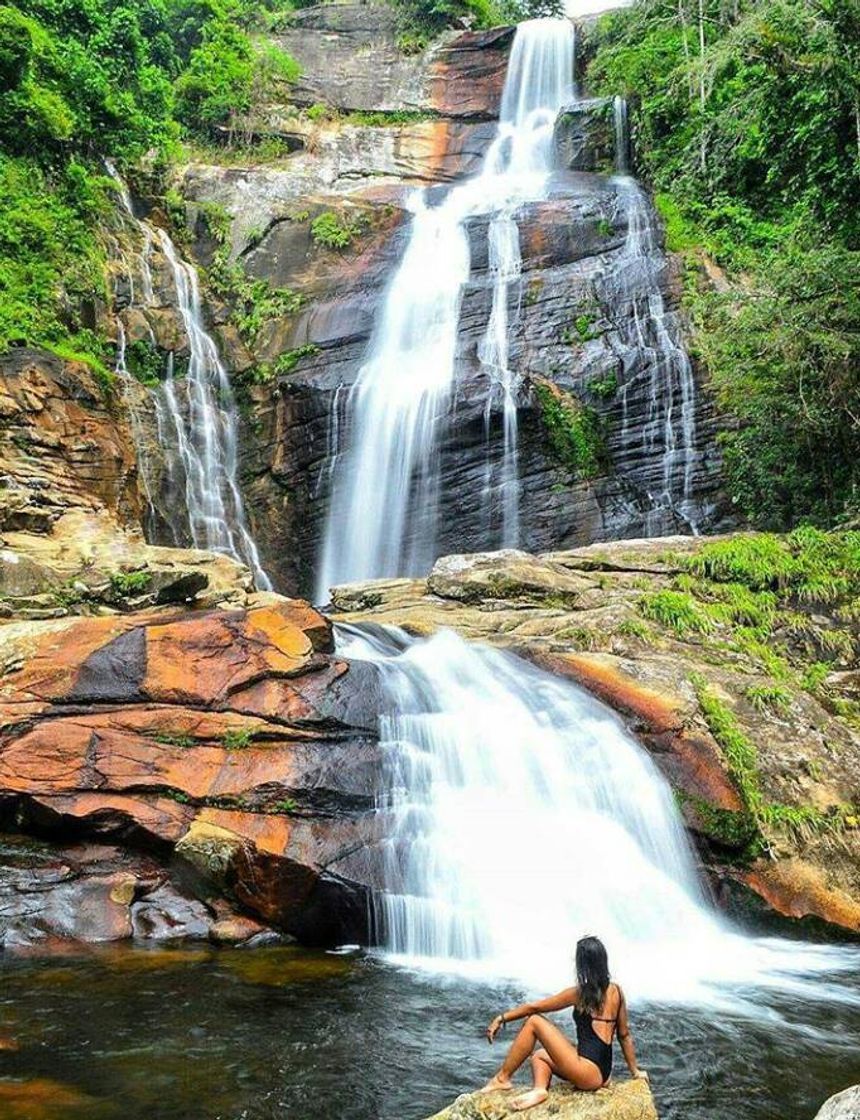 Lugar Cachoeira Véu de Noiva Muriqui, Mangaratiba - RJ