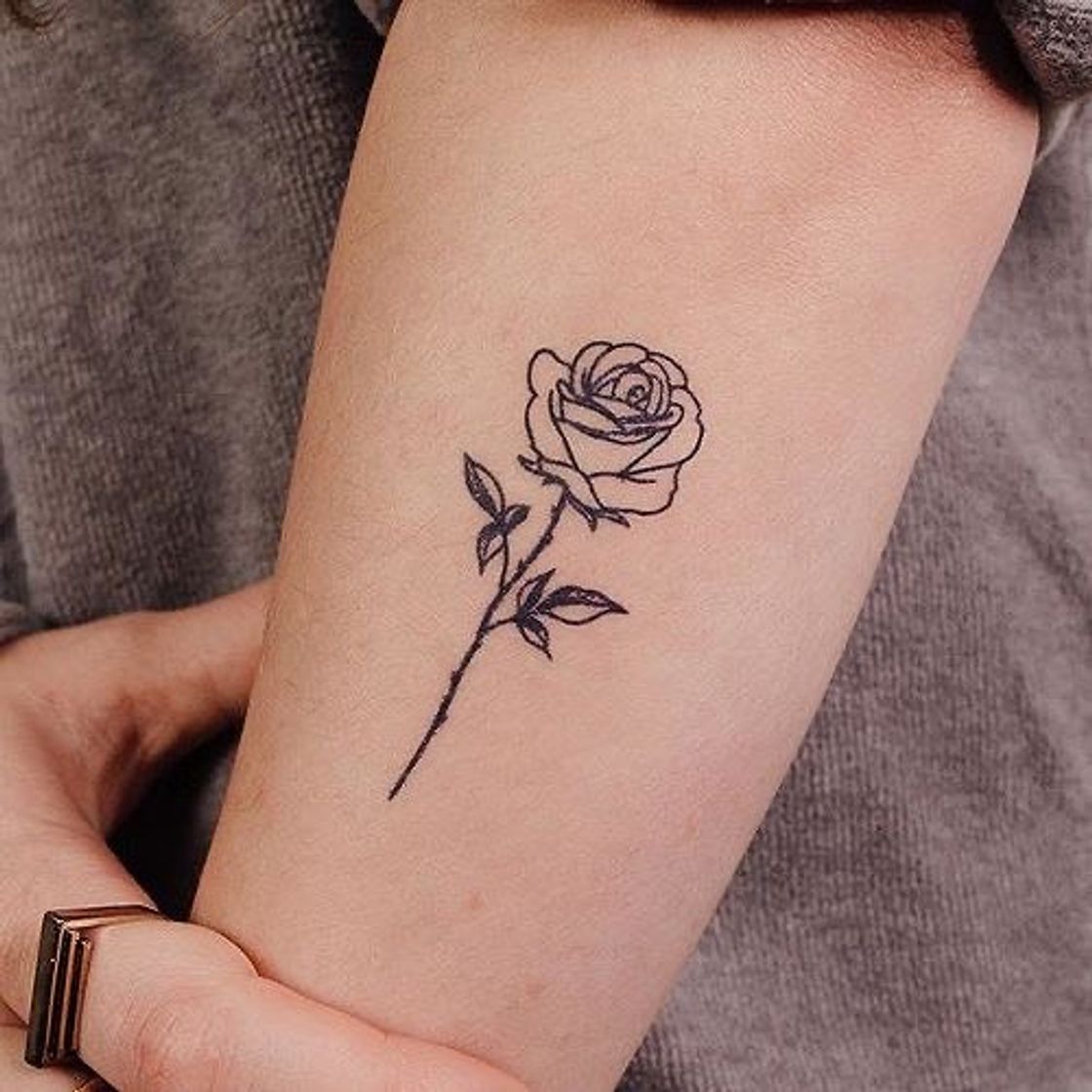 Moda Tatuagem de flor 