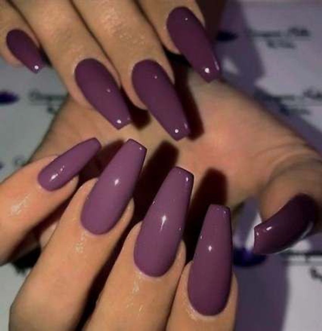 Moda Nails