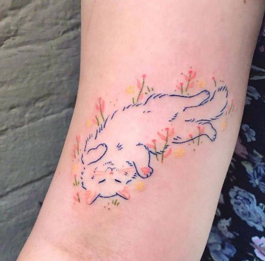 Kitty & flowers tattoo