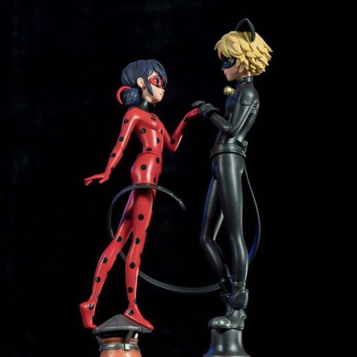 Art Figure Ladybug & Cat Noir