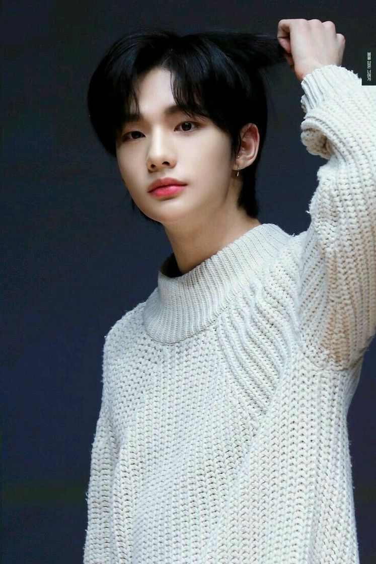 Moda Hyunjin