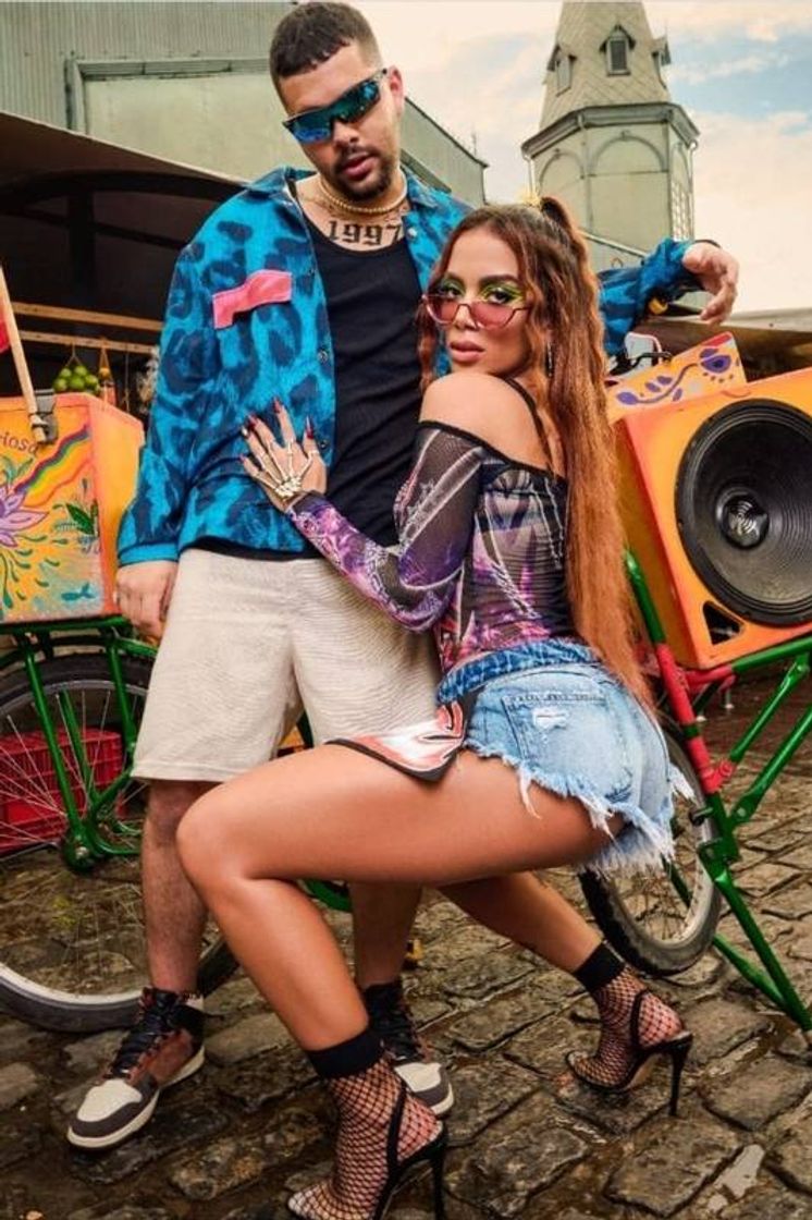 Moda Anitta - No chão novinha (feat. Pedro Sampaio) Clipe 