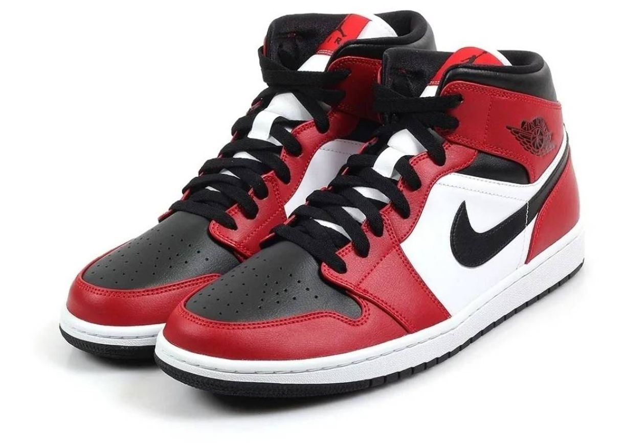 Moda Tênis Nike Air Jordan 1 Mid Chicago Black Toe Bred