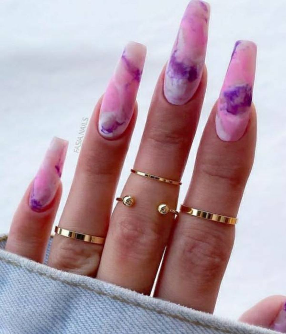 Fashion Amando este diseño de uñitas💅🏼🥺