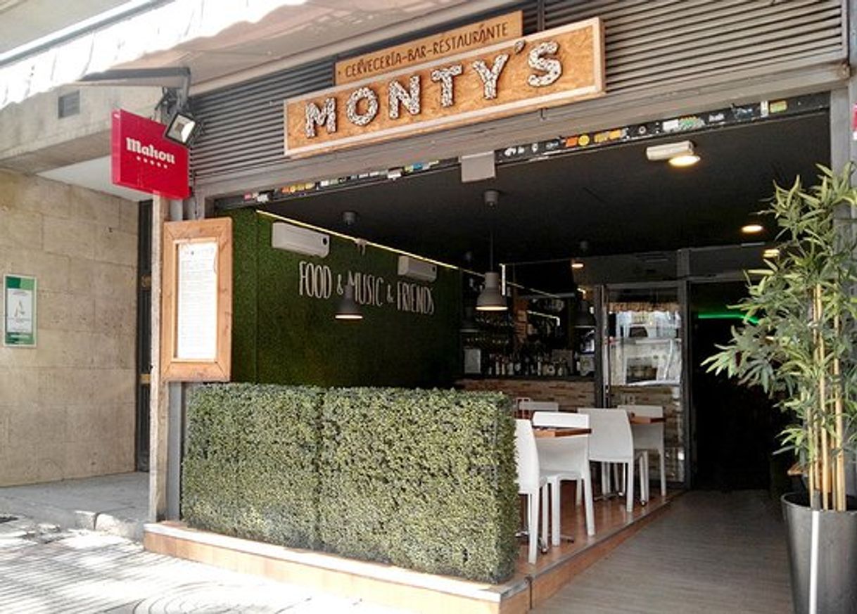 Restaurants Monty's