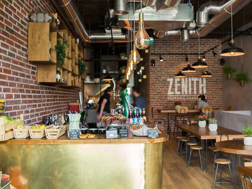 Zenith - Brunch & Cocktails Bar