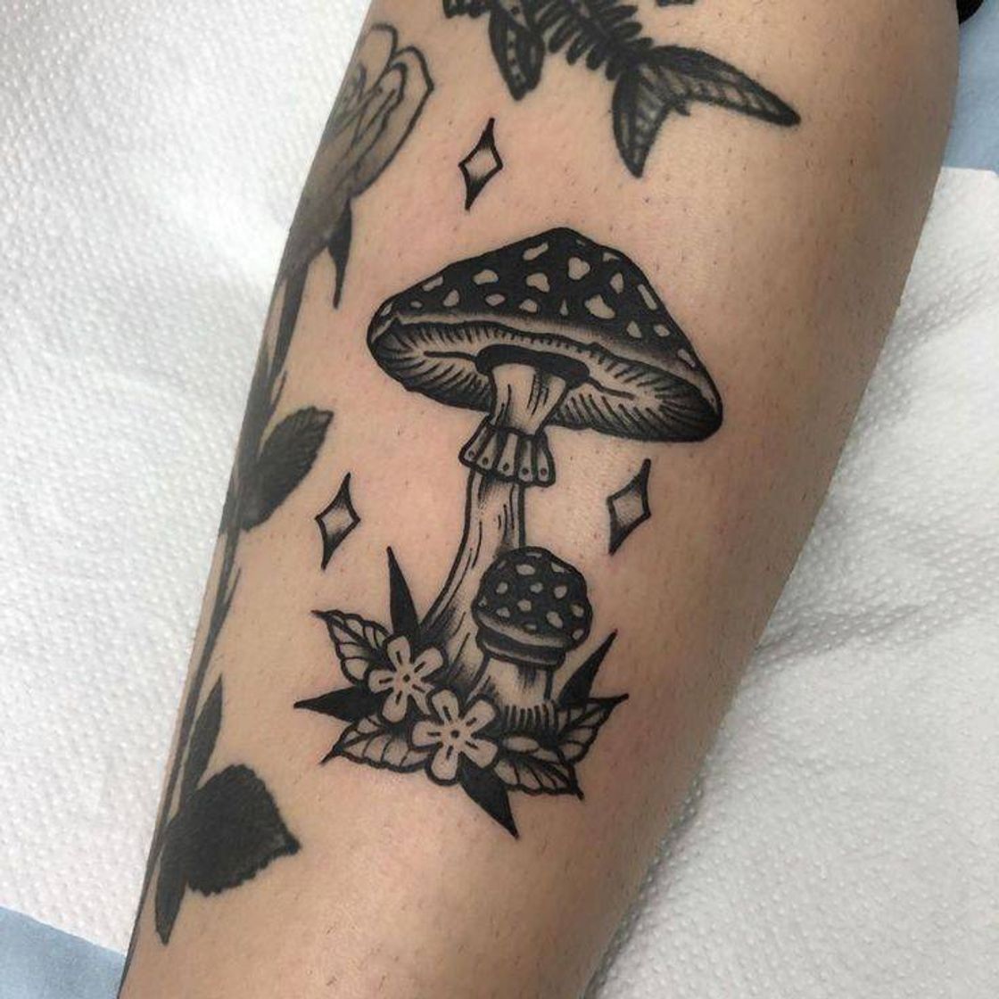 Moda Tattoo de cogumelo 🍄