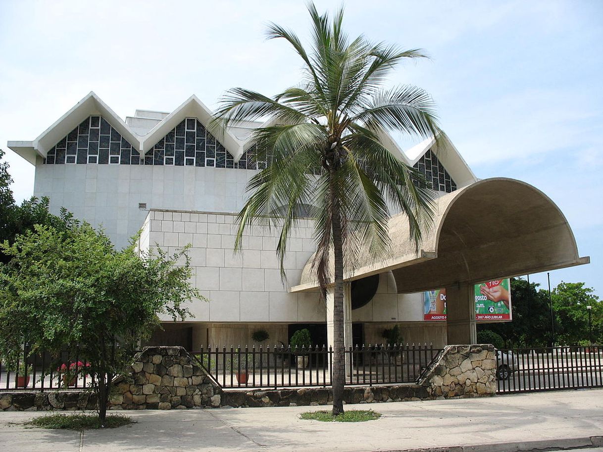 Lugares Teatro Amira De La Rosa