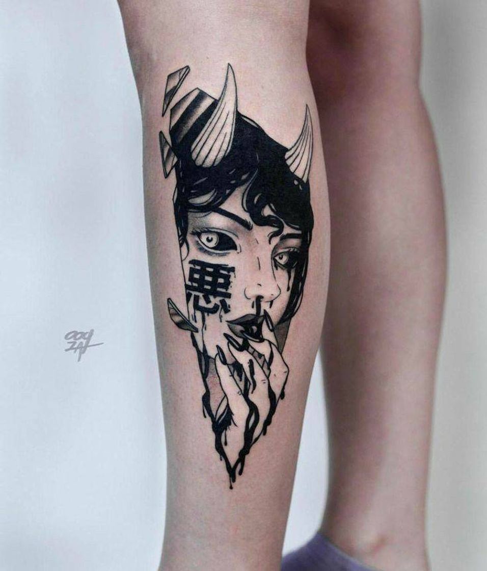 Social 𝕿𝖆𝖙𝖙𝖔𝖔𝖘