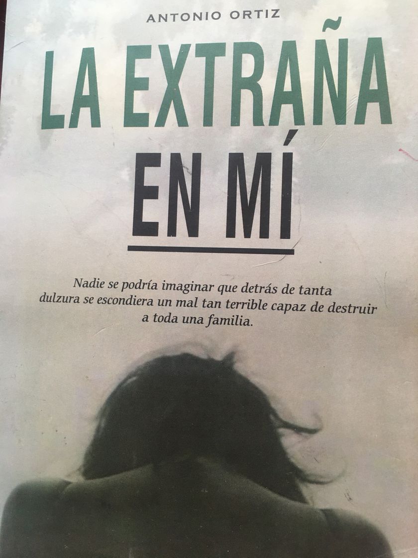 Libro La extraña en mi.