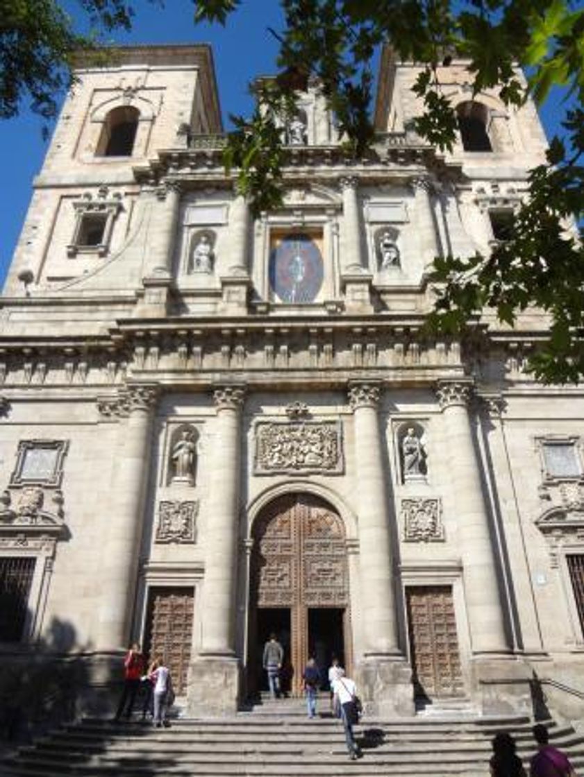 Place Iglesia de los Jesuitas (San Ildefonso)