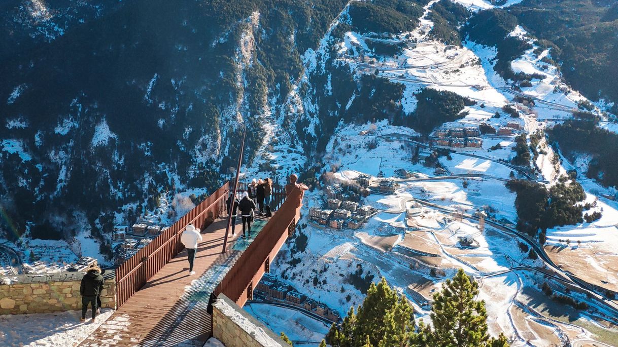 Place Mirador Roc Del Quer