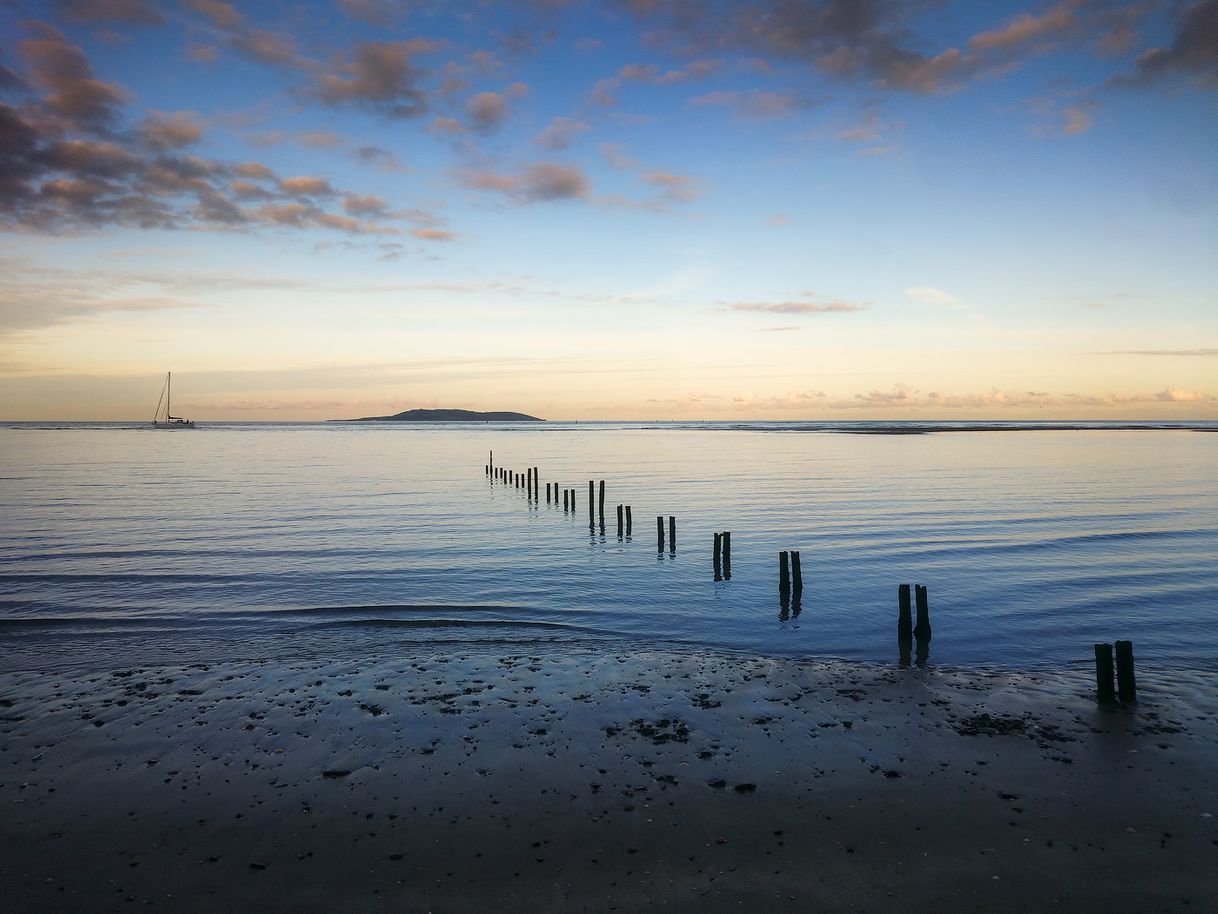 Place Malahide Beach