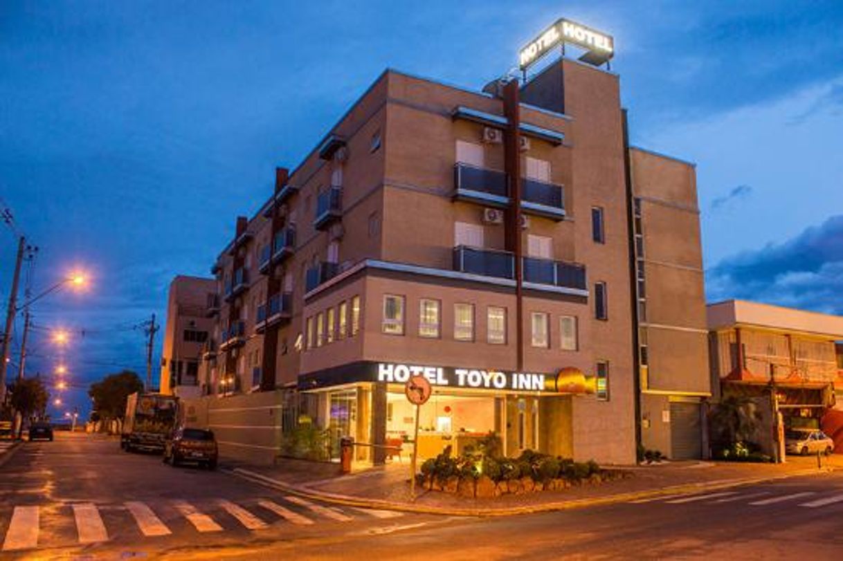 Lugar Hotel Toyo Inn