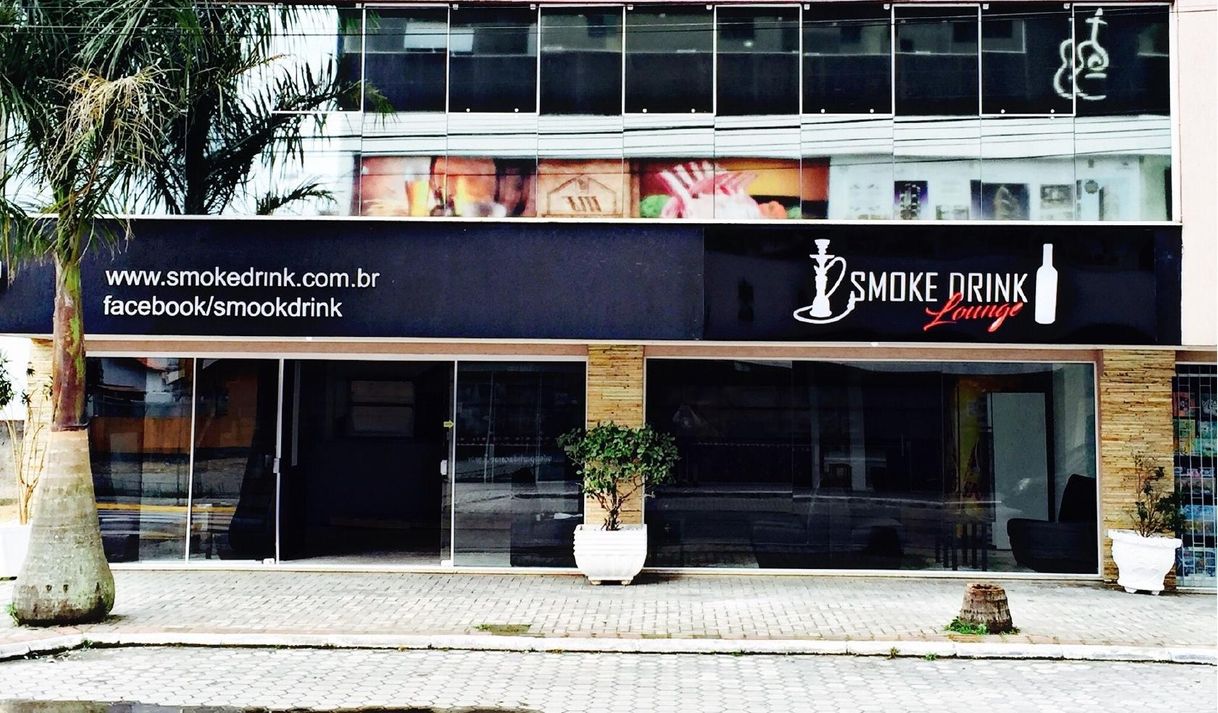 Restaurantes Smoke Drink Lounge - Meia Praia