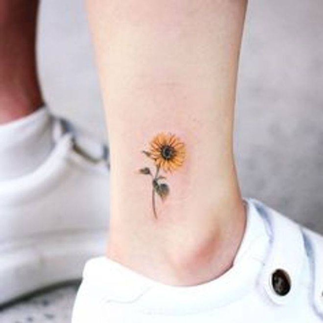 Moda Tatoo de girassol