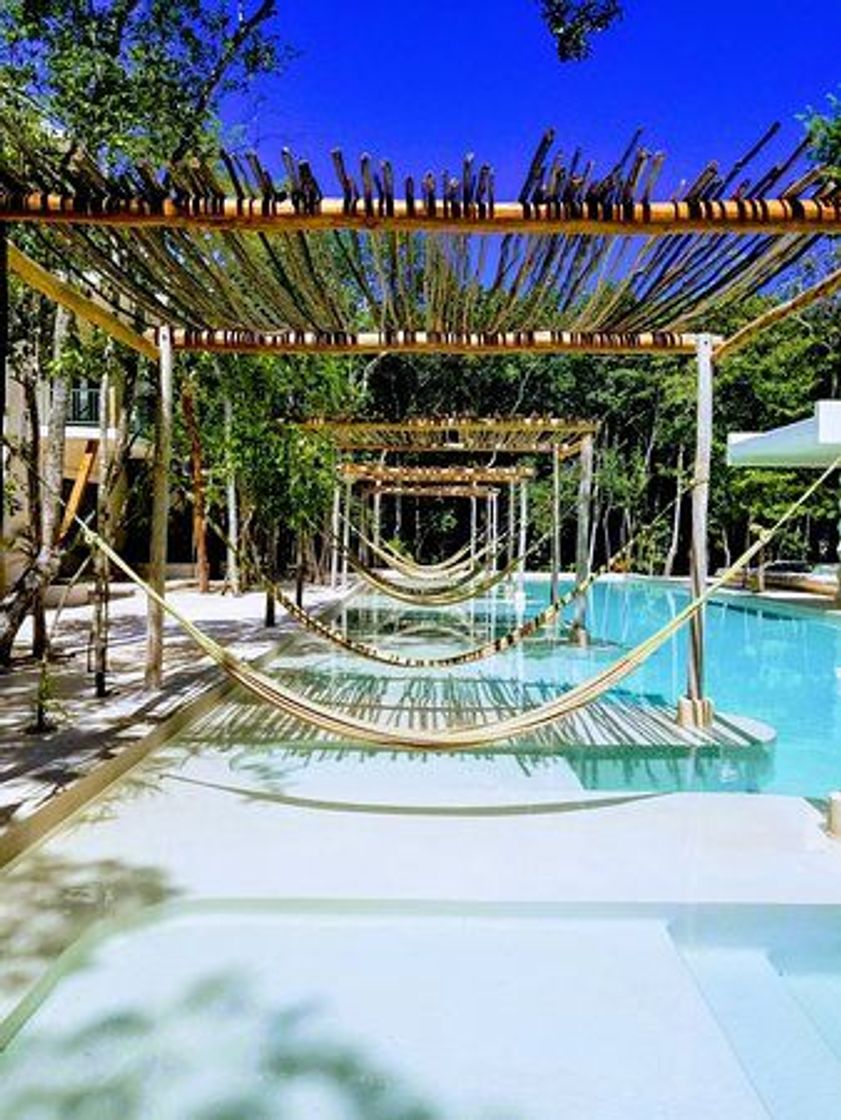 Place Holistika Hotel
