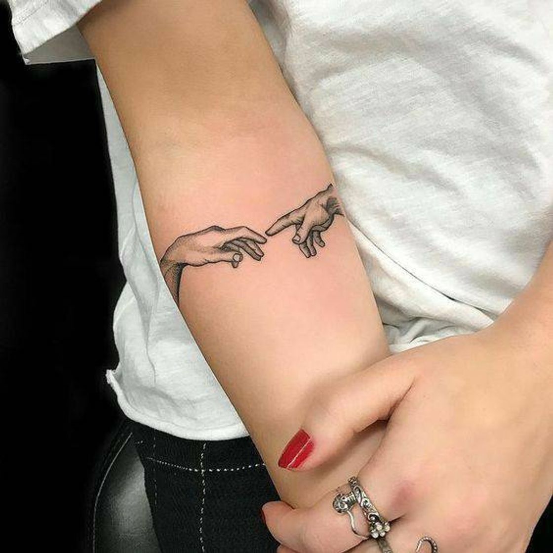 Social tattoo 