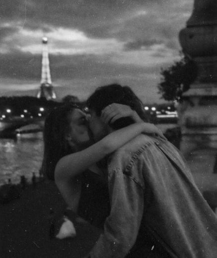 Amando em Paris