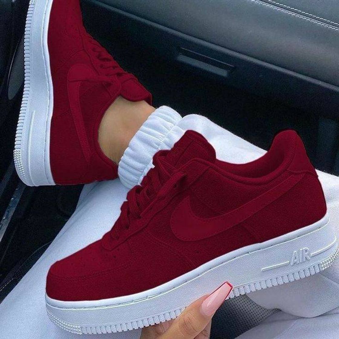 Moda Tênis Nike plataforma na cor vermelha!💗