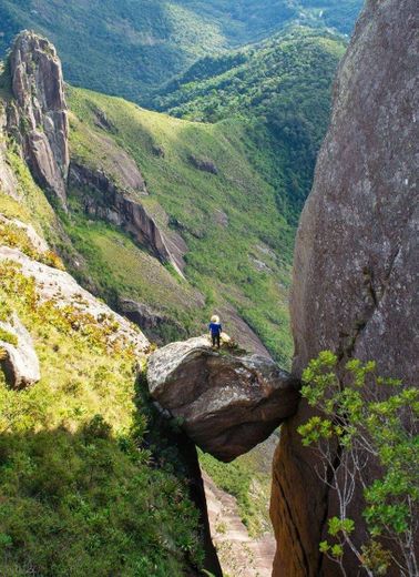 Torres de Bonsucesso, Parque Estadual dos três picos - RJ