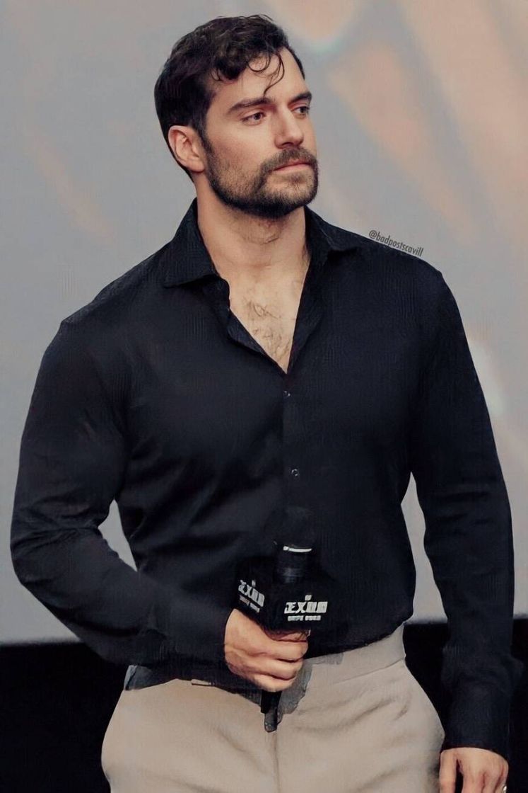 Moda ＨＥＮＲＹ ＣＡＶＩＬＬ