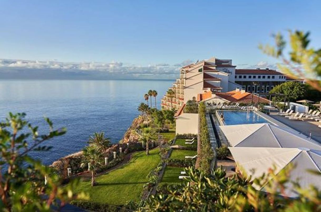 Lugar Les Suites at The Cliff Bay