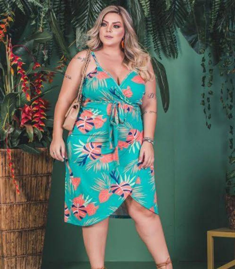 Moda Atraente Moda Plus Size Blusa Floral Botões com Amarração Preta