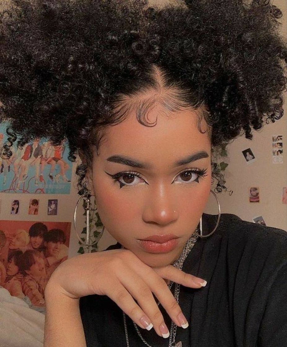 Social Dois coques e baby hair 💖