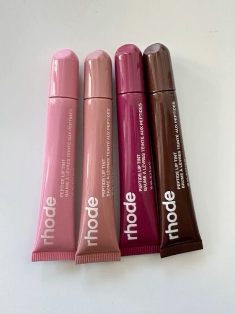 Social gloss rhode