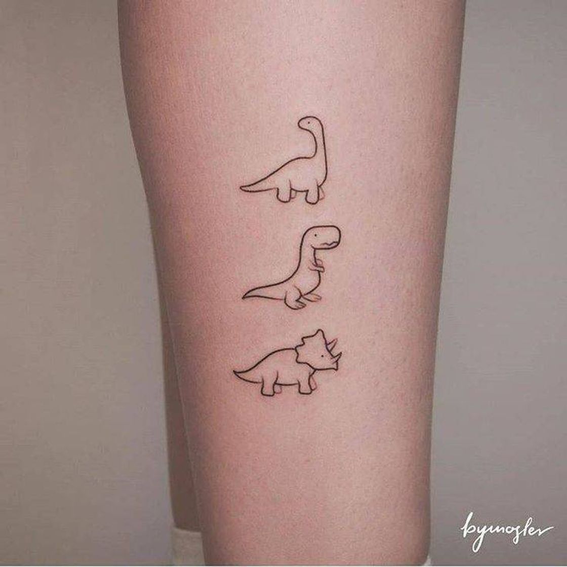 Moda tatuagens minimalistas ✨