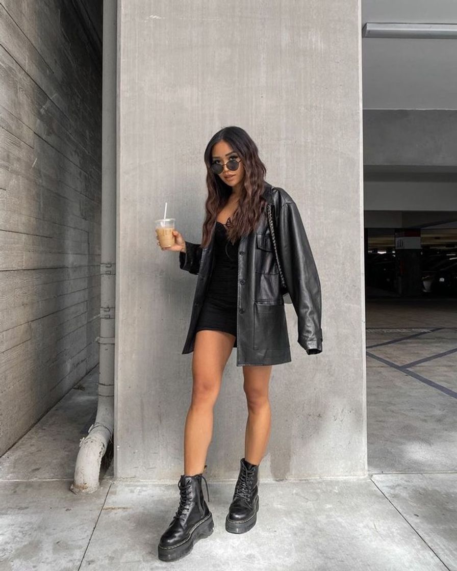 Fashion black outfit