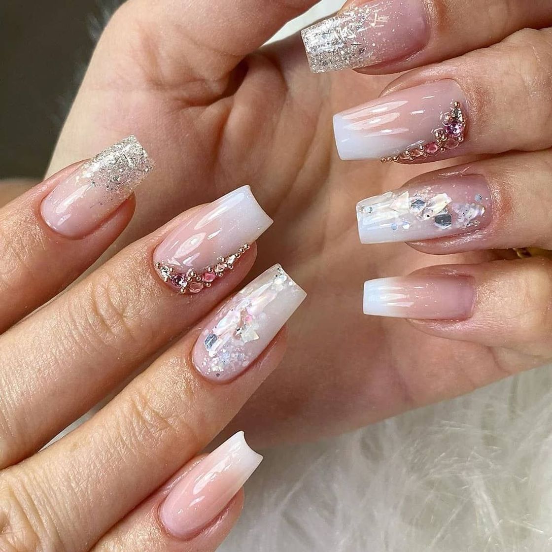 Fashion Essas unhas são lindas.🥰