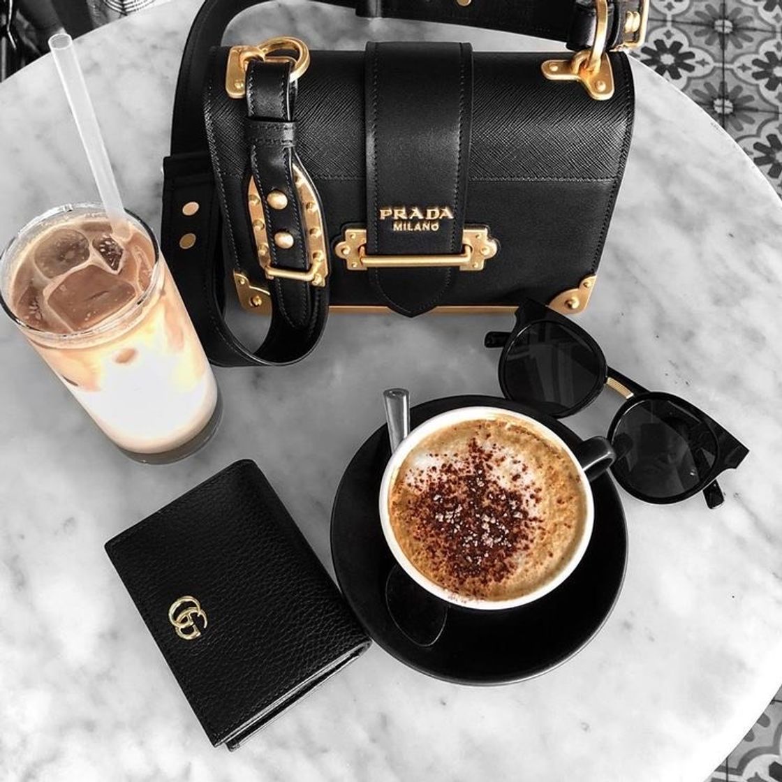 Moda ☕️🖤