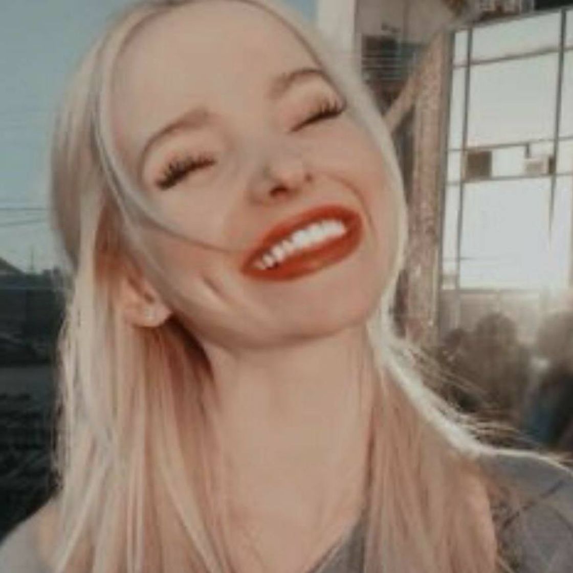 Social Dove Cameron 