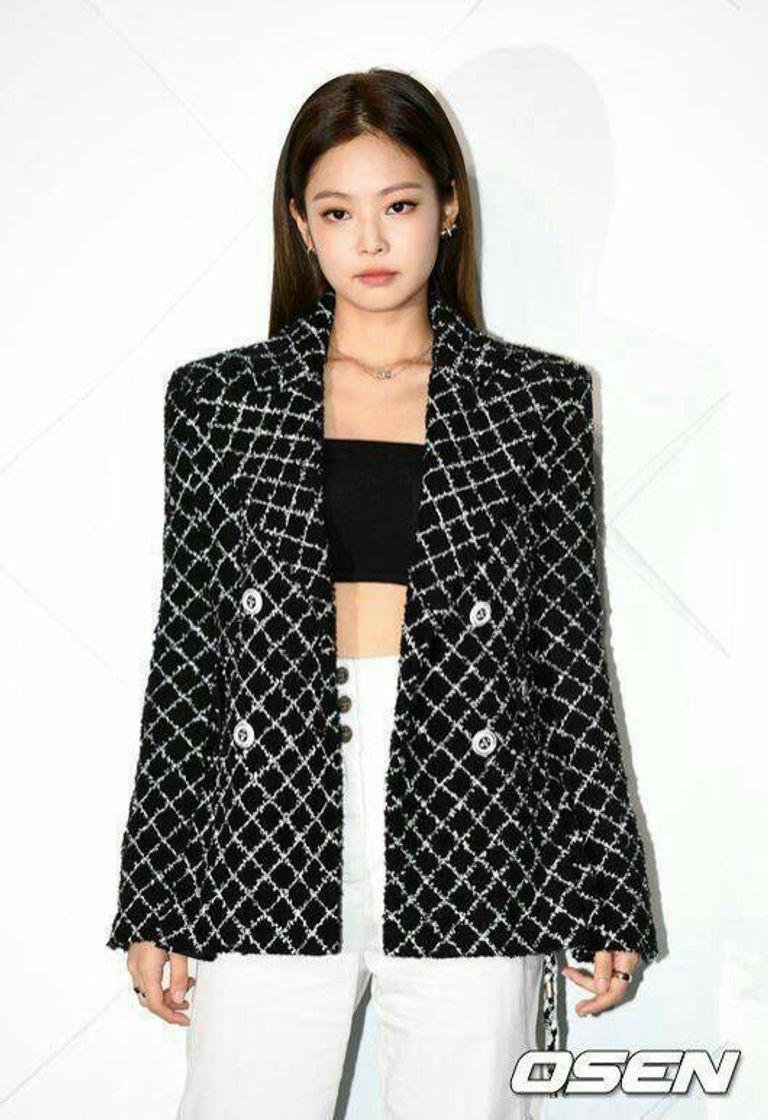 Social Outfits Jennie 