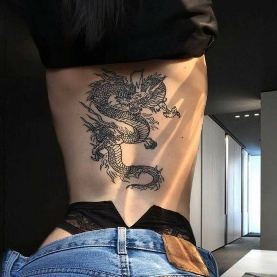 Fashion Tatuagem gótica 