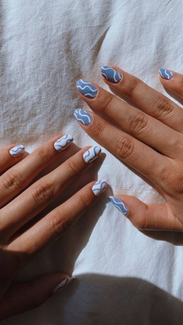 Social Nail blue