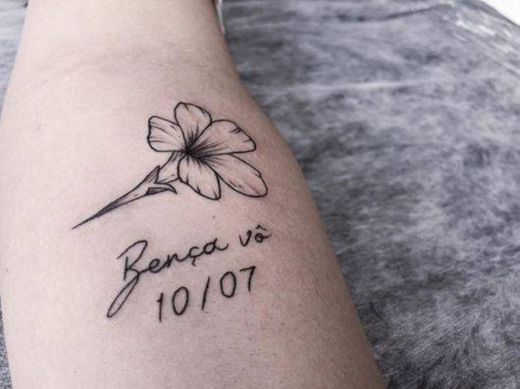 Tatuagem para homenagear avó ou avô 