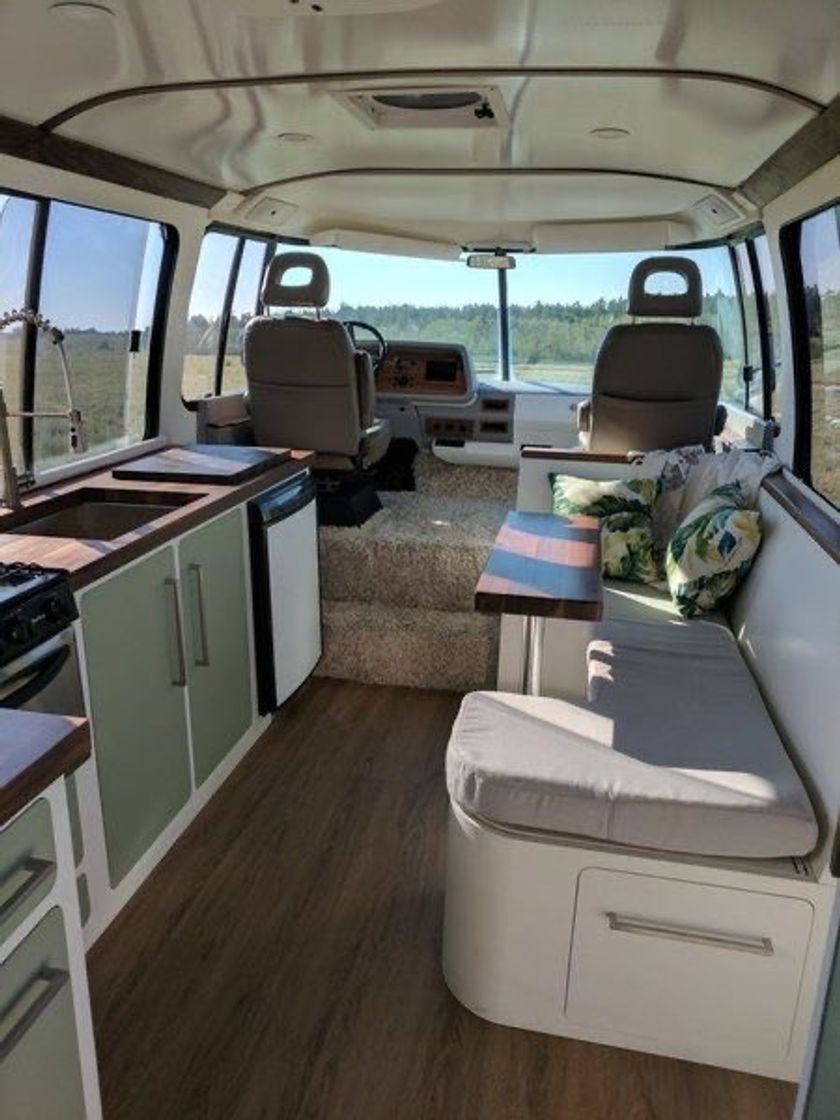 Fashion Motorhome inside 