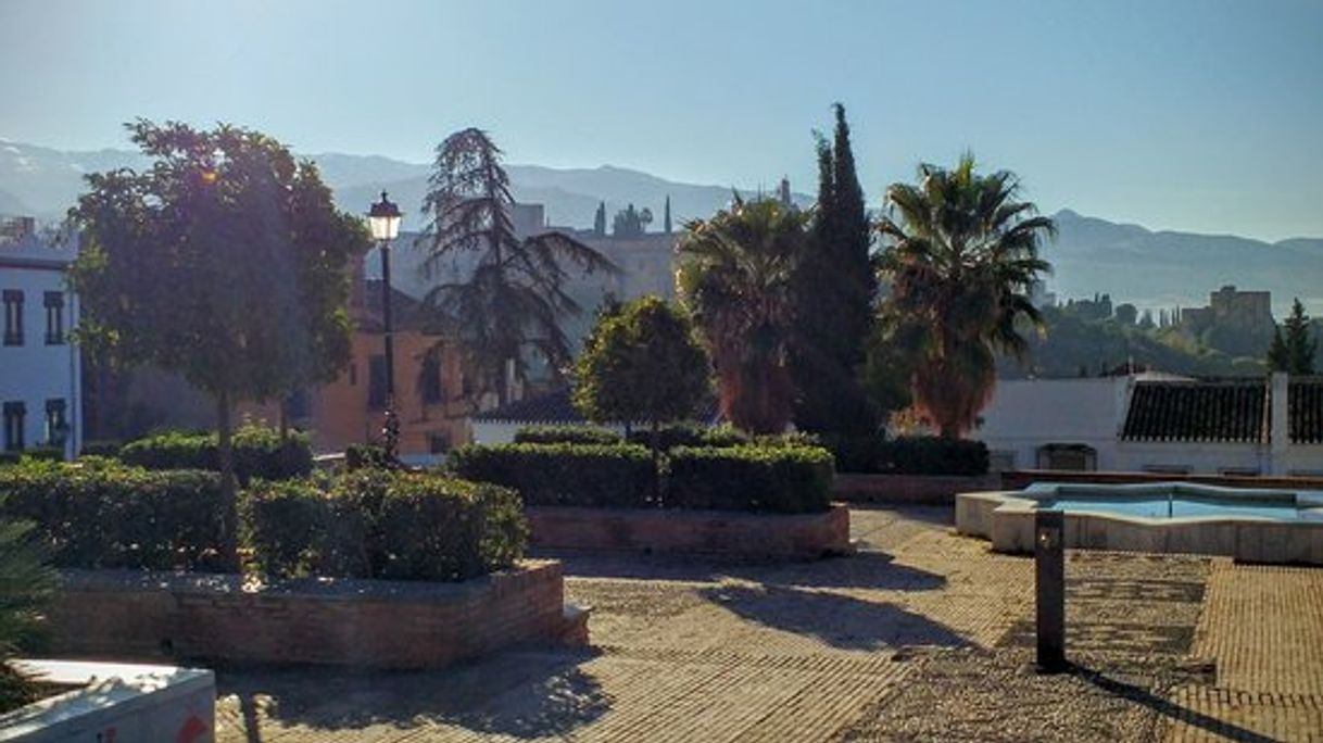 Place Azucenas
