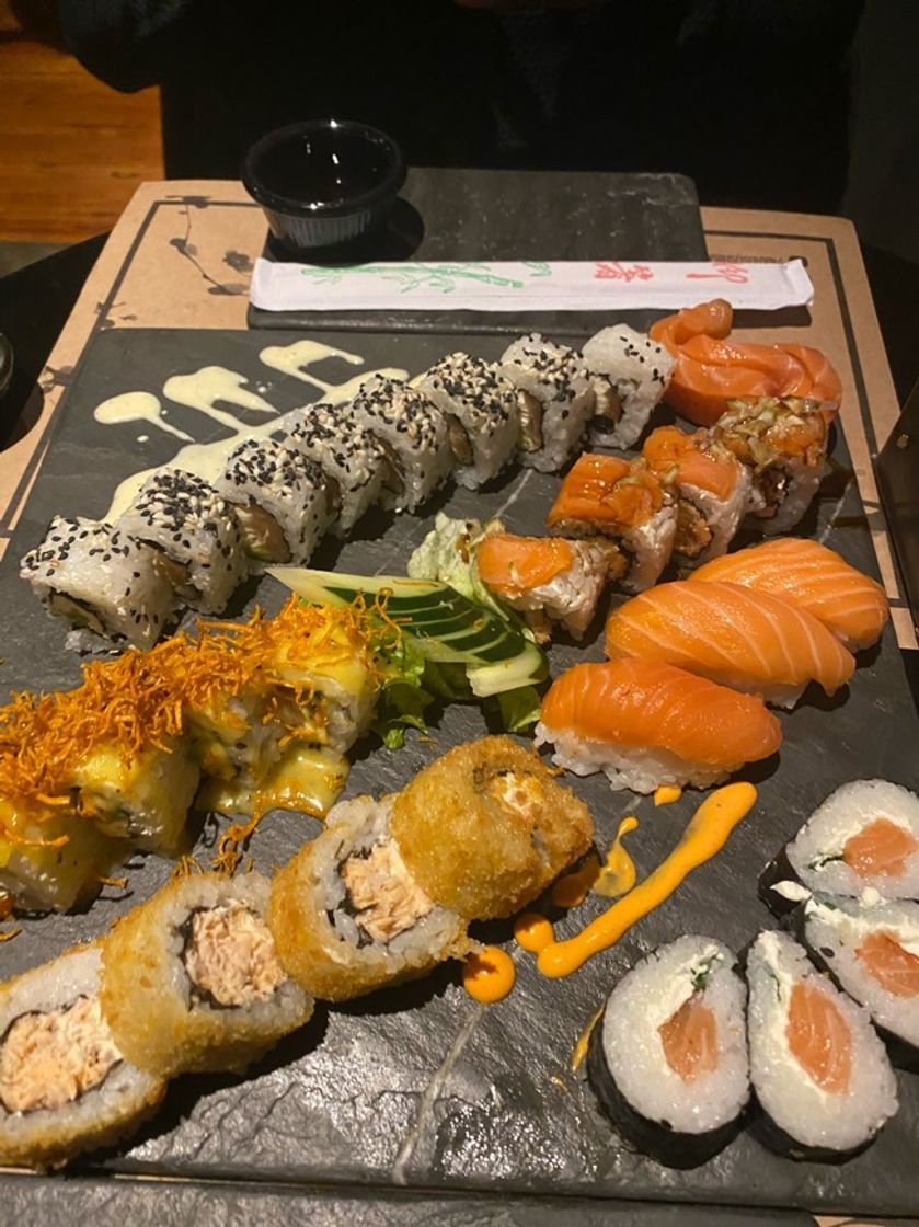 Restaurantes Naru Sushi Bar