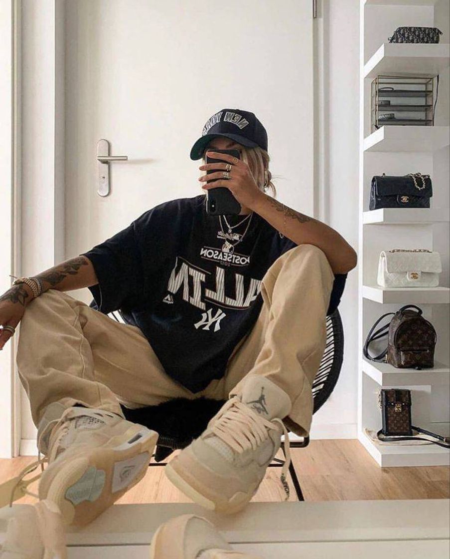 Social oversized