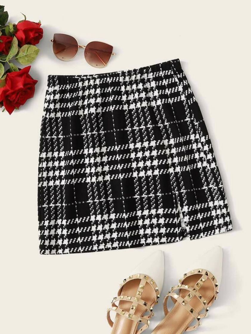 Moda Plaid A-Line Mini Skirt