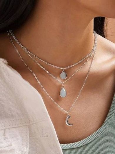 1pc Disc & Moon Charm Layered Necklace | SHEIN USA