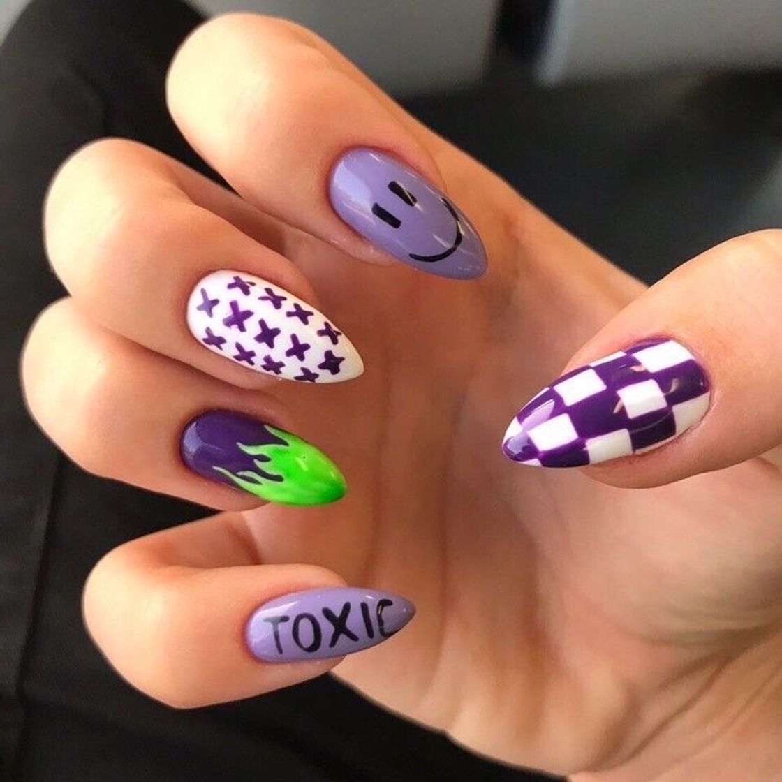 Fashion Uñas toxic Lila