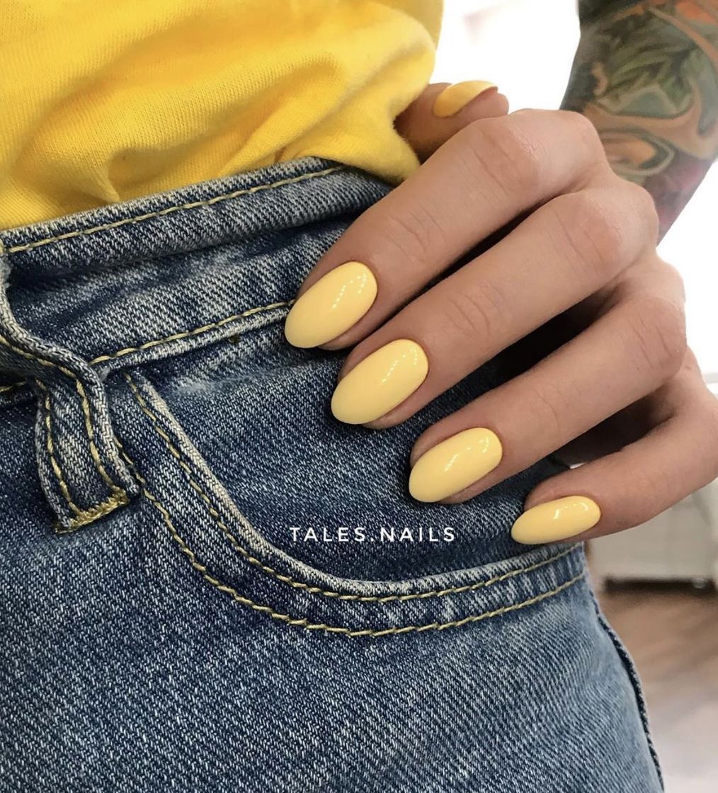 Moda Nails 💛