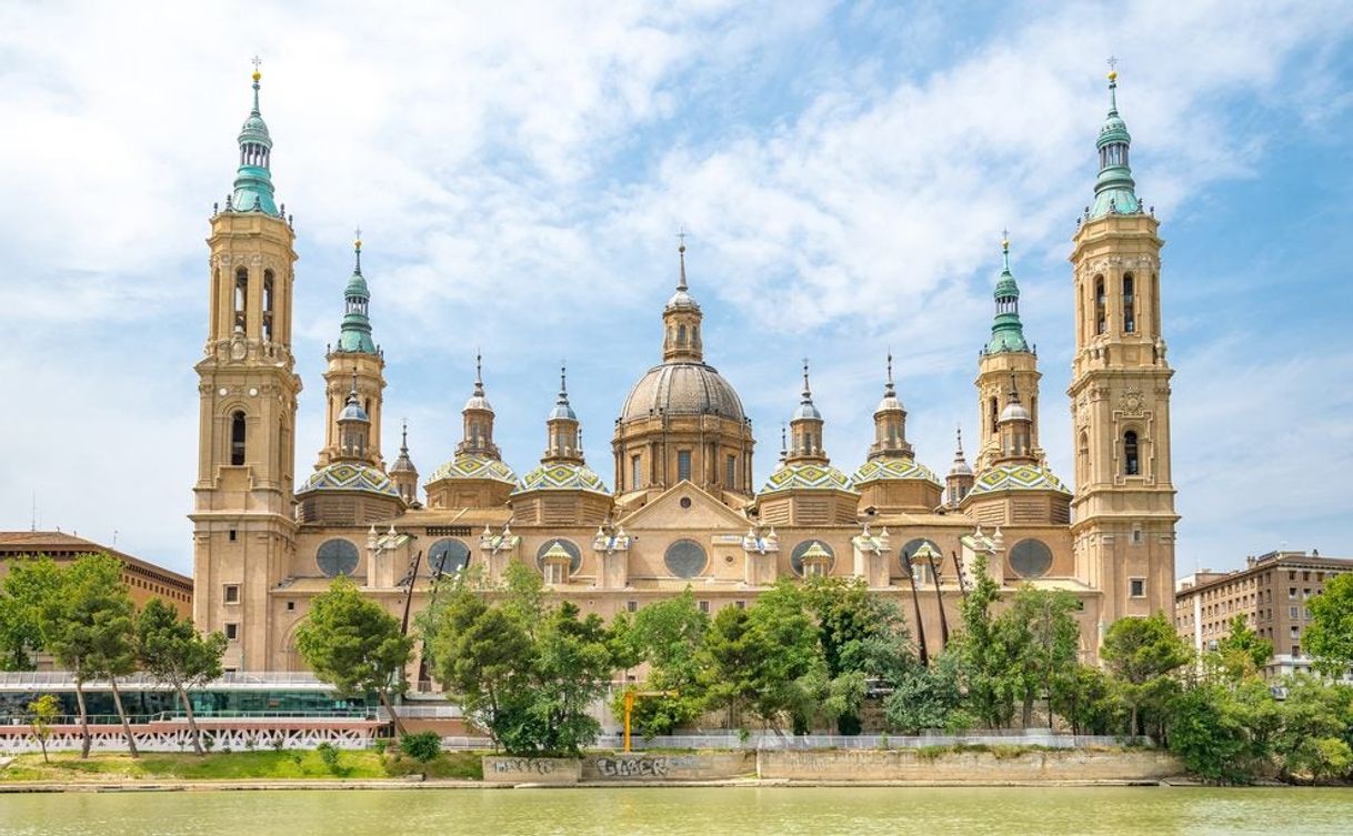 Lugar Basílica de Nuestra Señora del Pilar