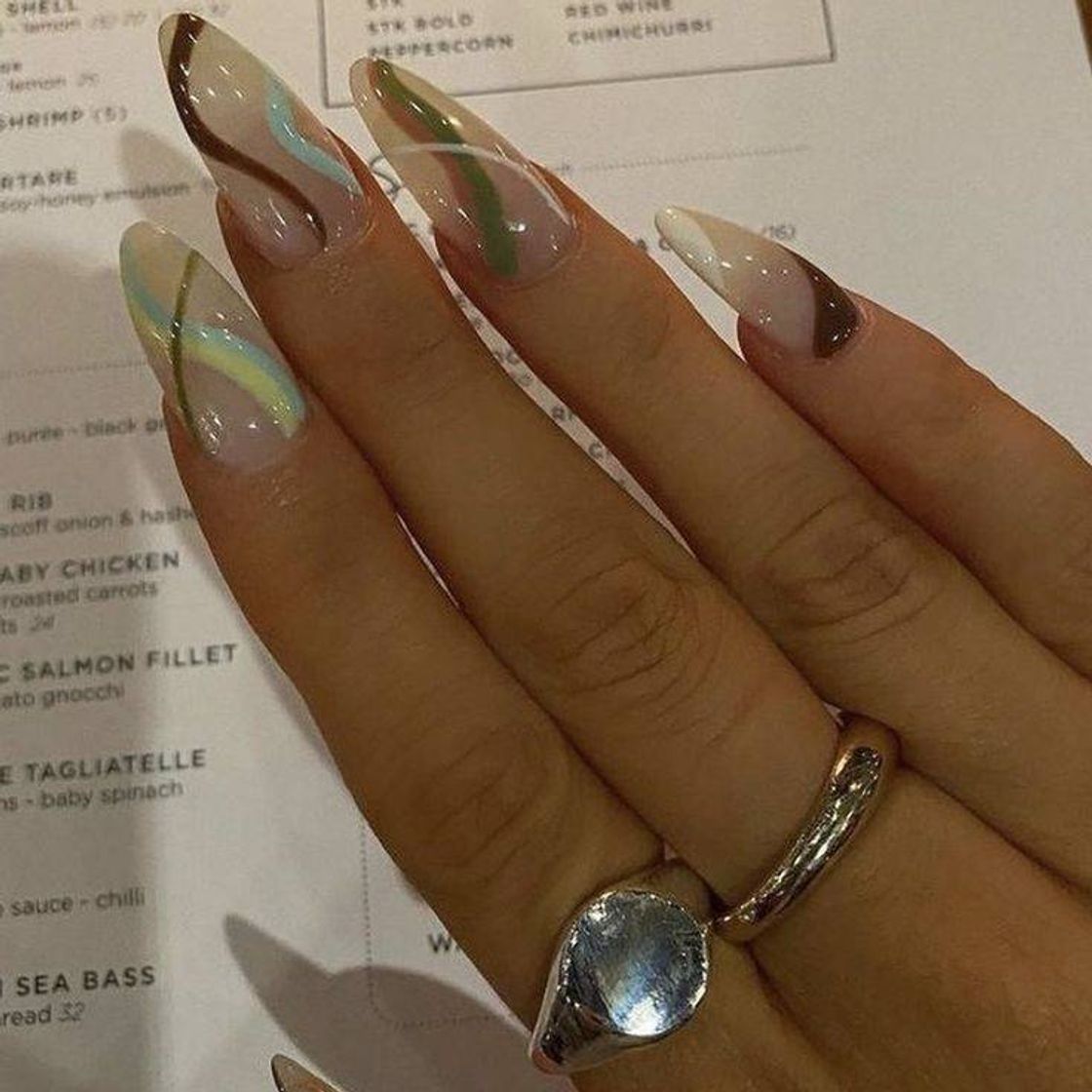 Moda winter nails inspo